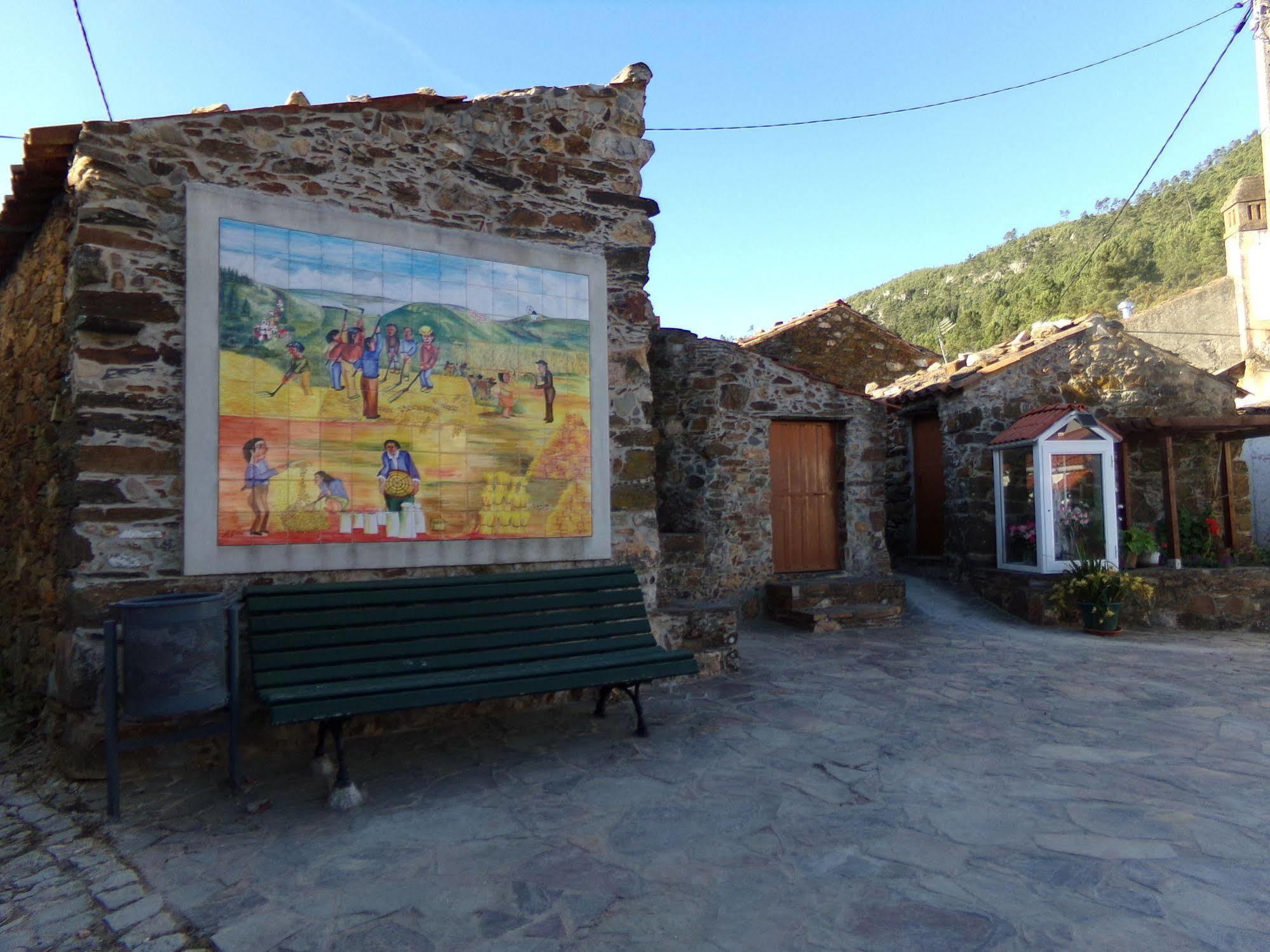 Casas Dos Carregais Villa Luaran gambar